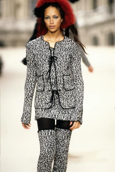 Look 79